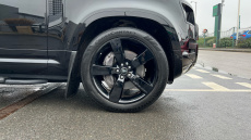 Land Rover Defender 2.0 P400e XS Edition 110 5dr Auto Estate